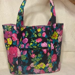 Vera Bradley Tote Hilo Meadow